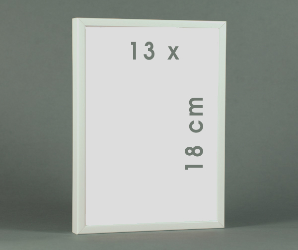 Jacqueline Ditt - Oder schl&auml;ft sie gar nicht ? - Cut - RGB (Or isn't she sleeping ? . Cut - RGB)